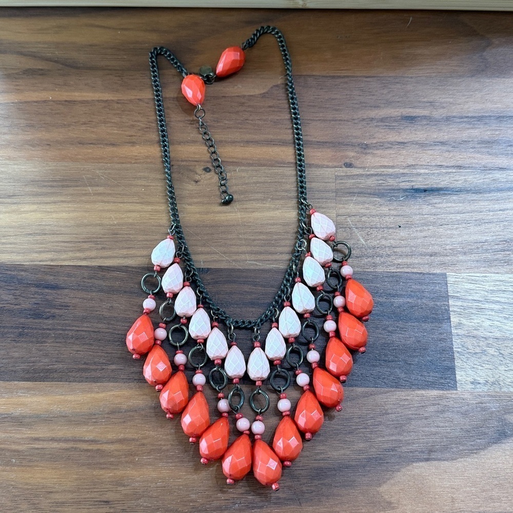 Funky Fun Vintage AEO Red Pink Beaded Dark Tone Necklace